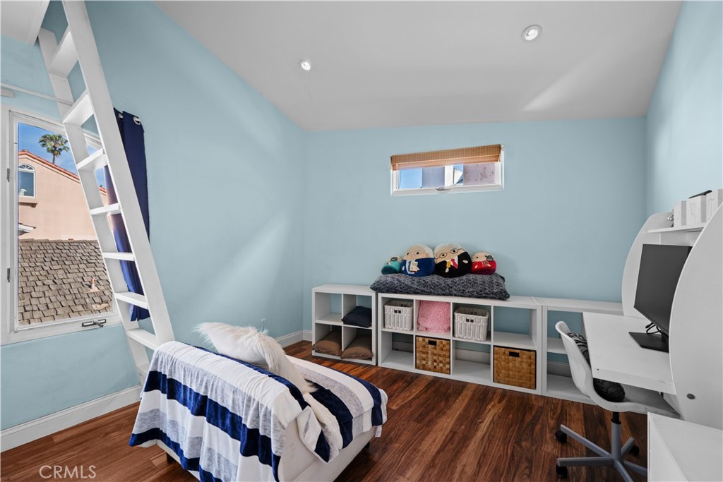main property photo 54