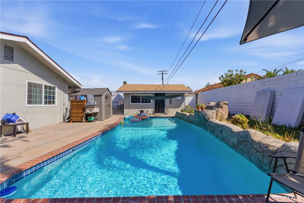 main property photo 51