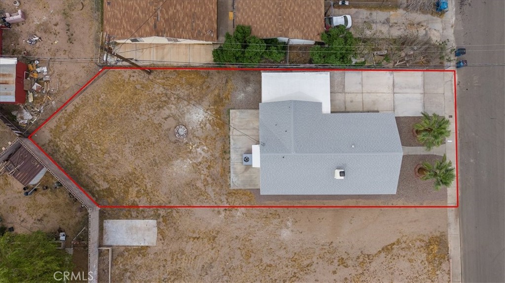 main property photo 44