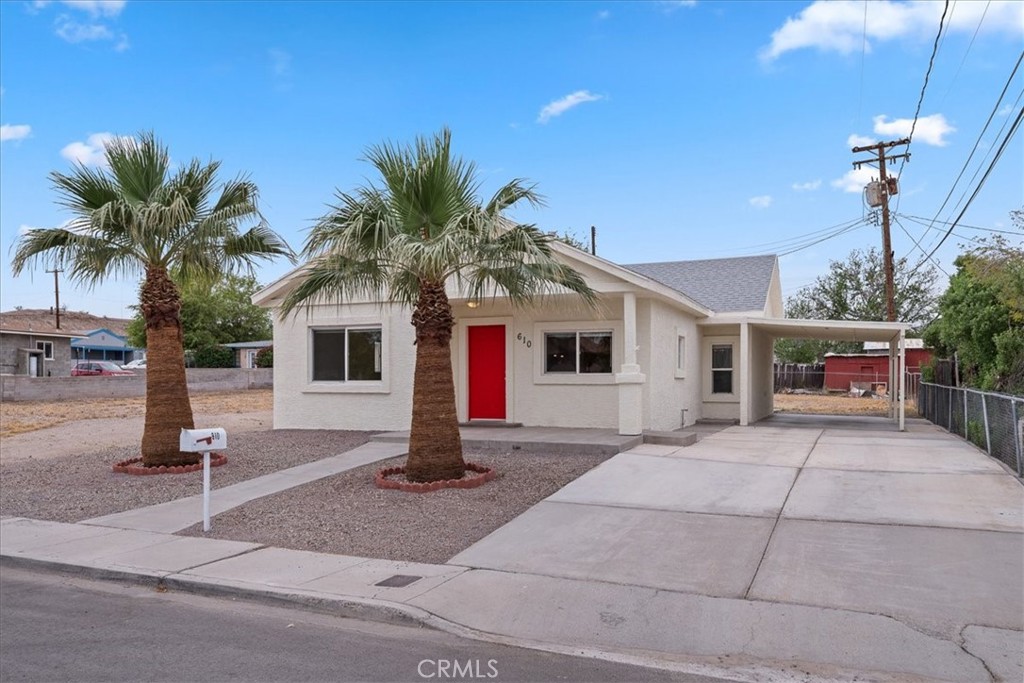 main property photo 5