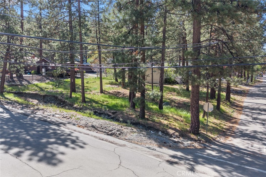 main property photo 32