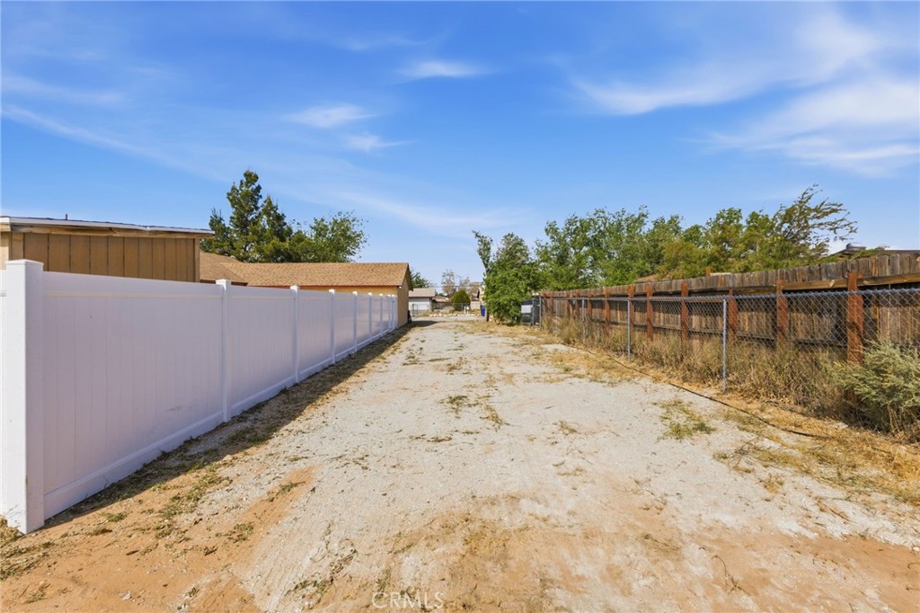 main property photo 42