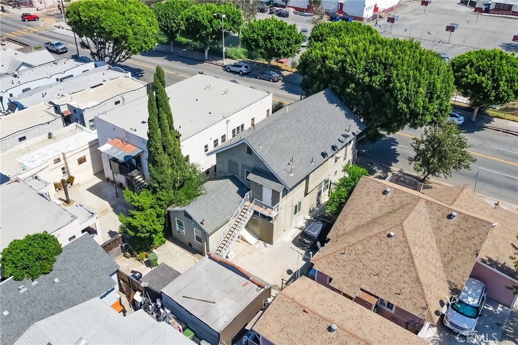 main property photo 16