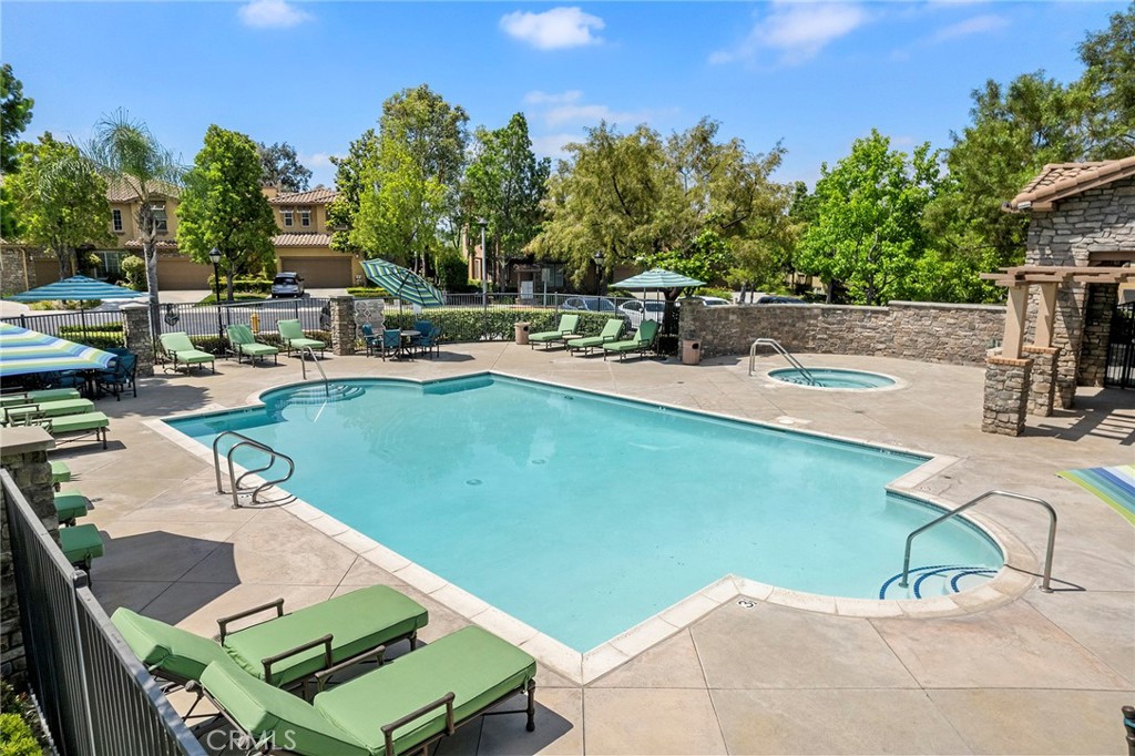 main property photo 50