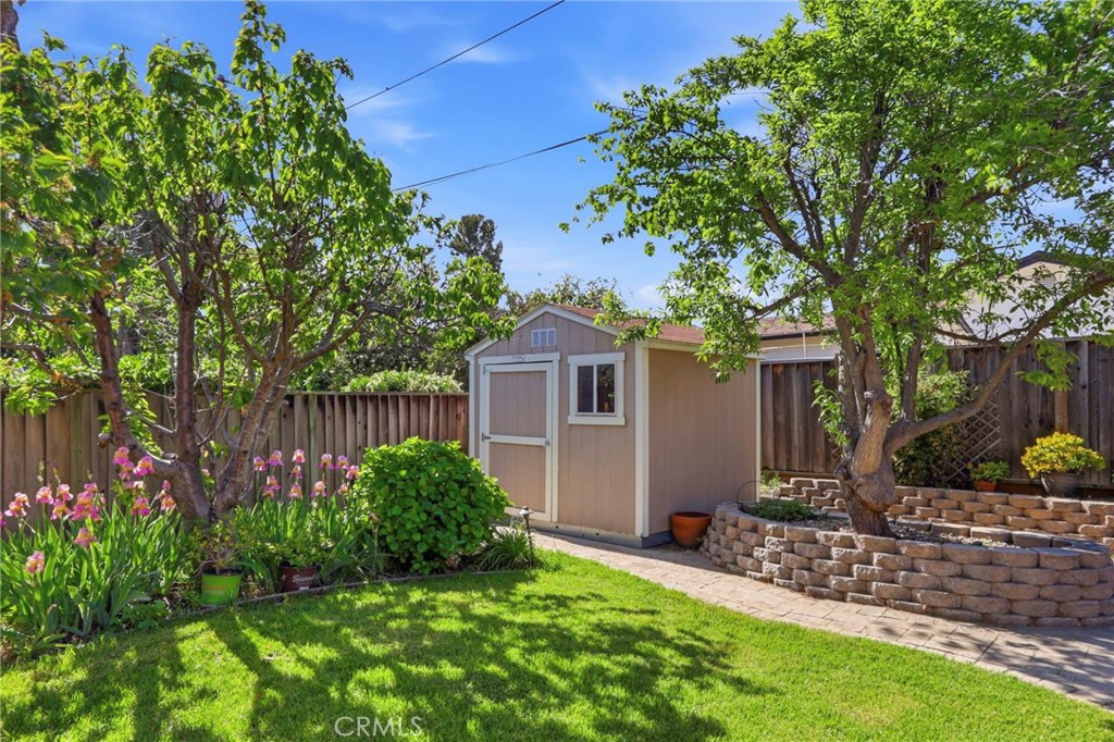 main property photo 41