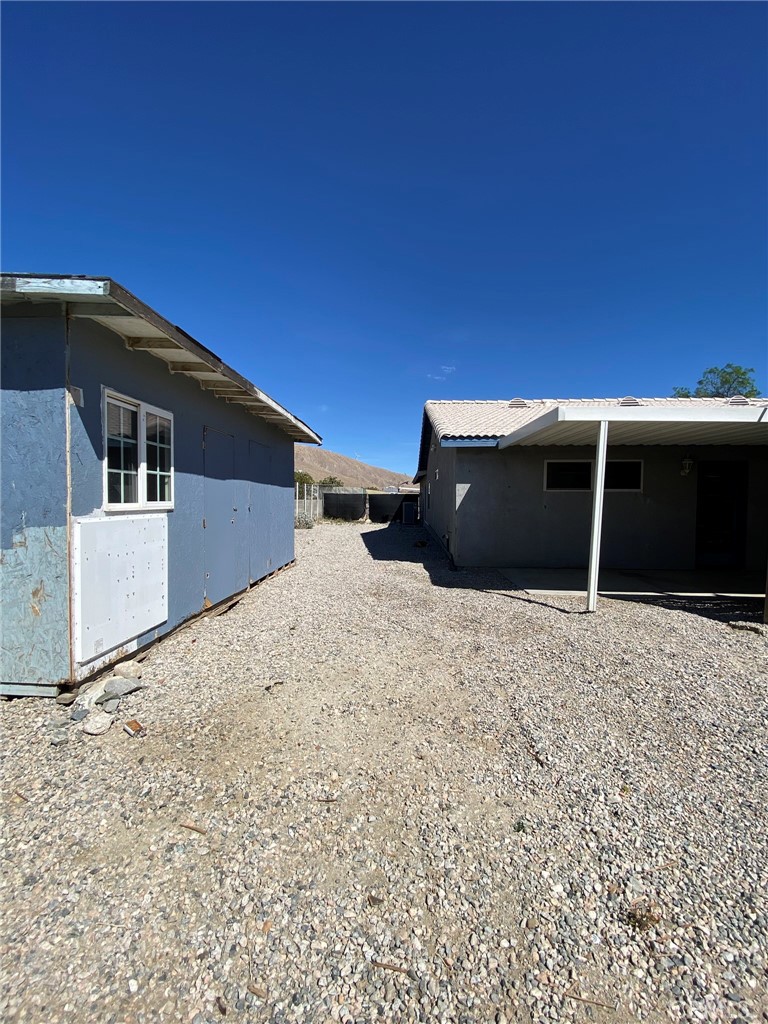 main property photo 25