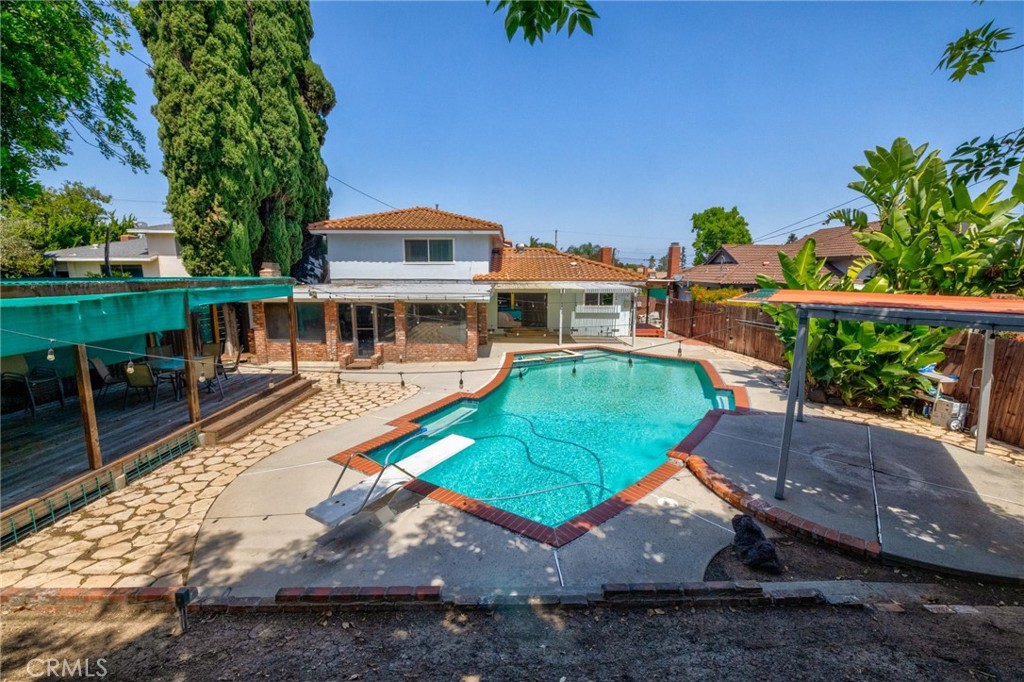 main property photo 49