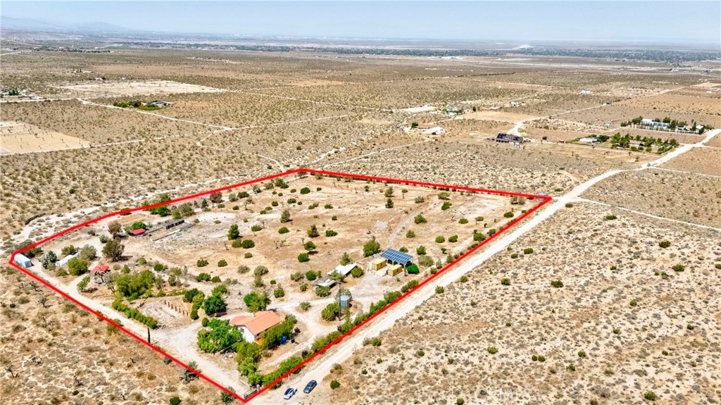 main property photo 12