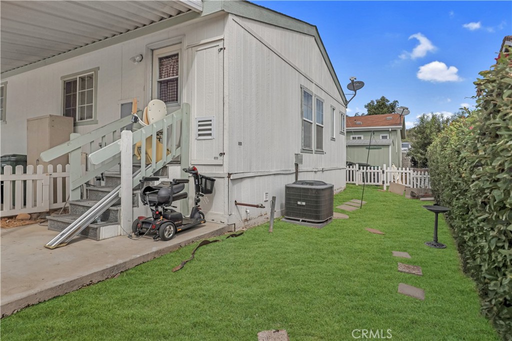 main property photo 21