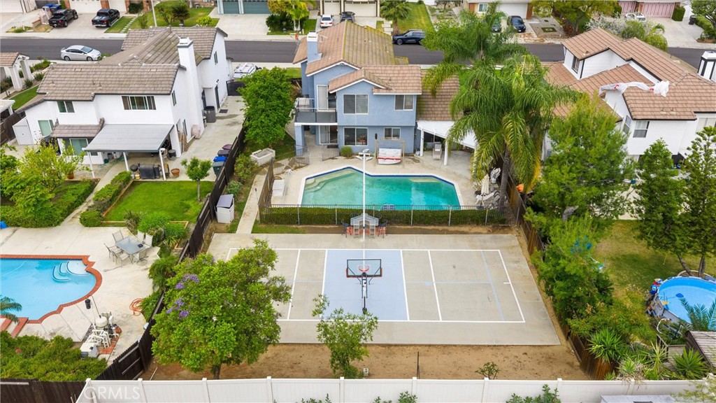 main property photo 50