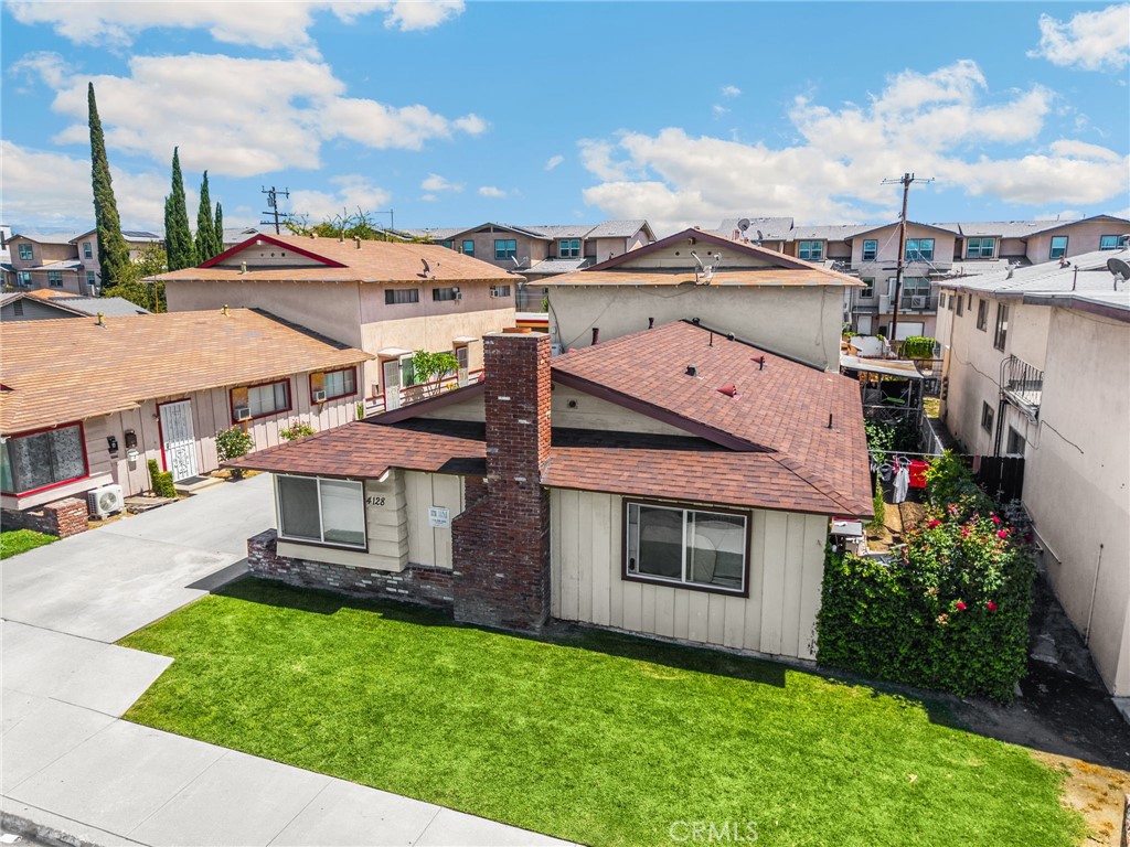 main property photo 6