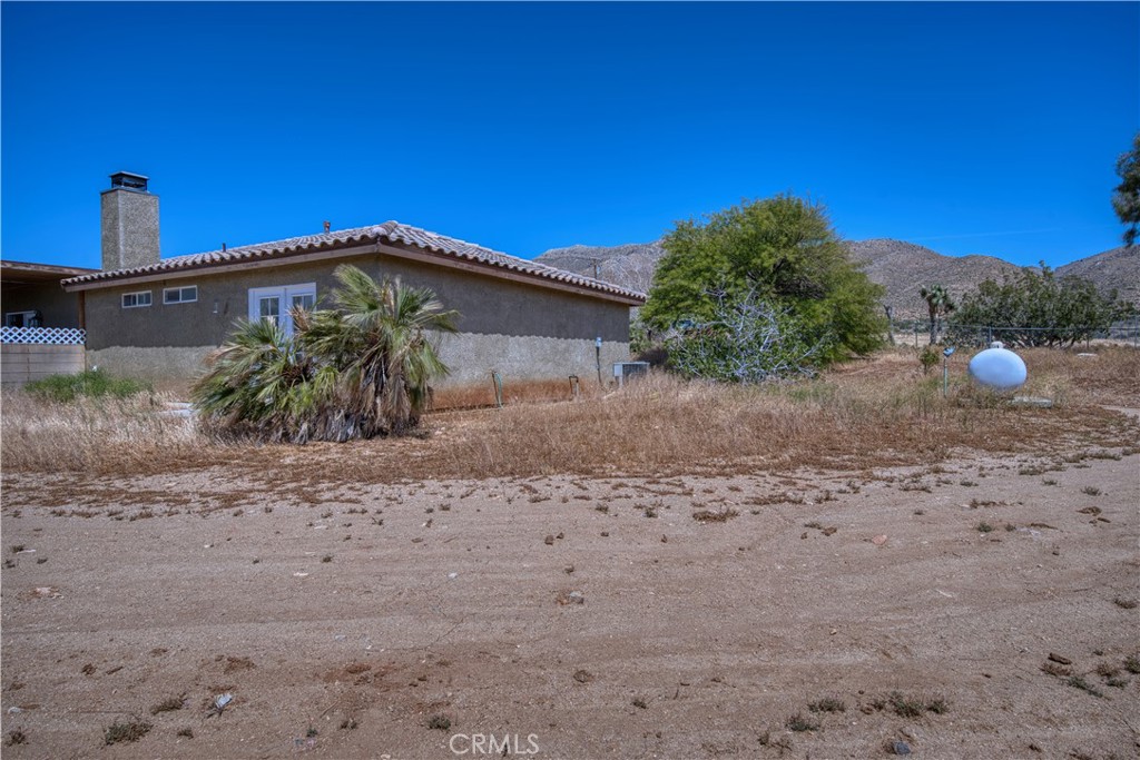 main property photo 14