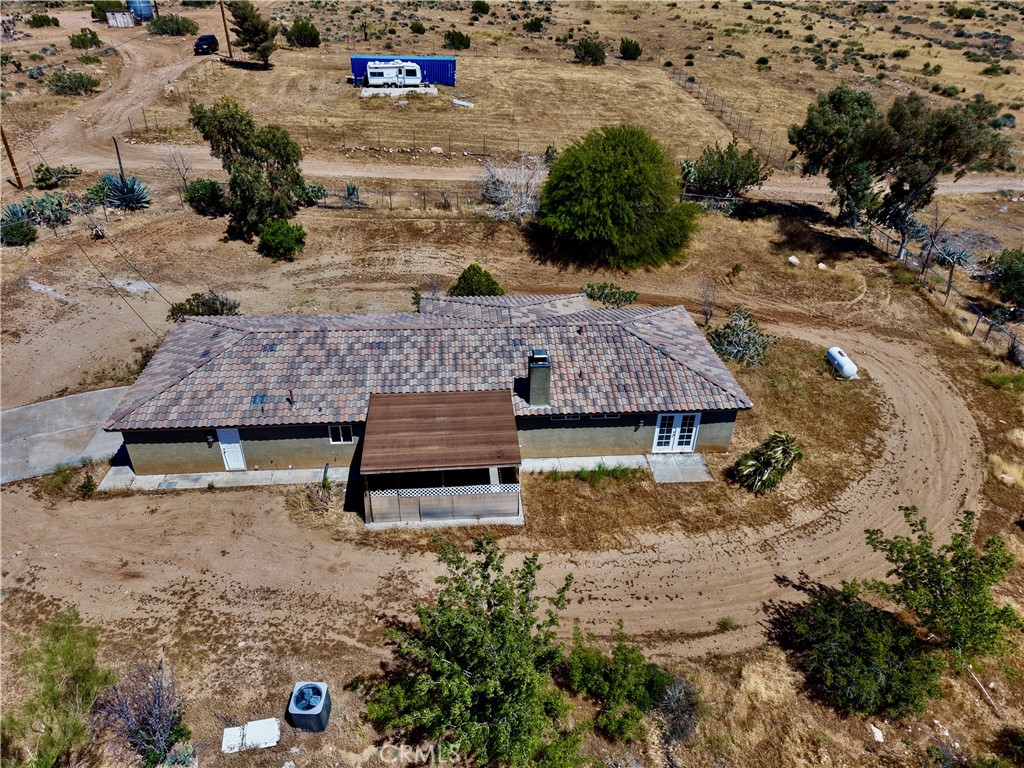main property photo 9