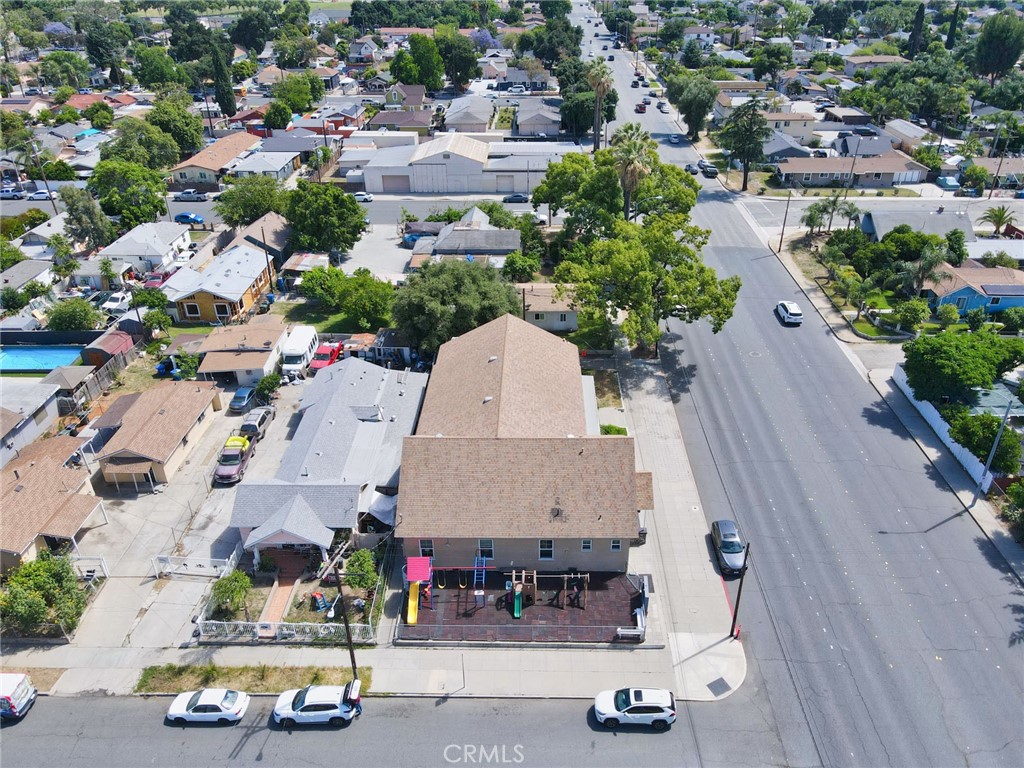 main property photo 44