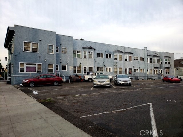 main property photo 13