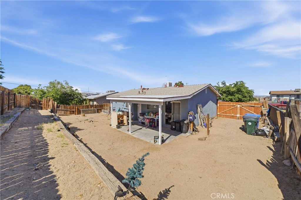main property photo 18
