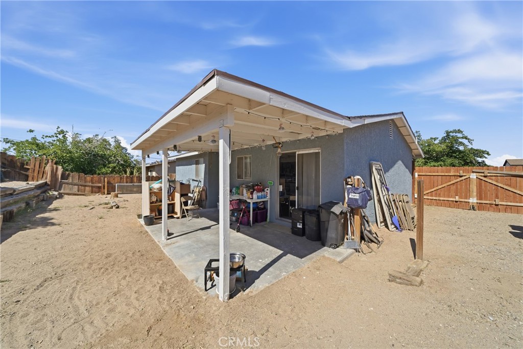 main property photo 19