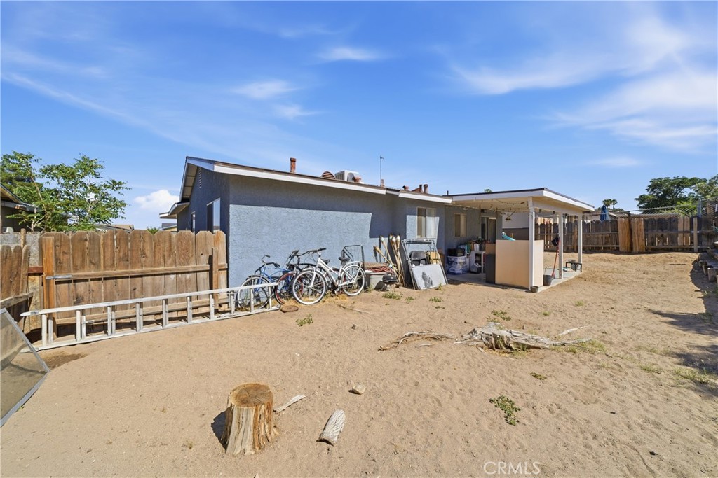 main property photo 20