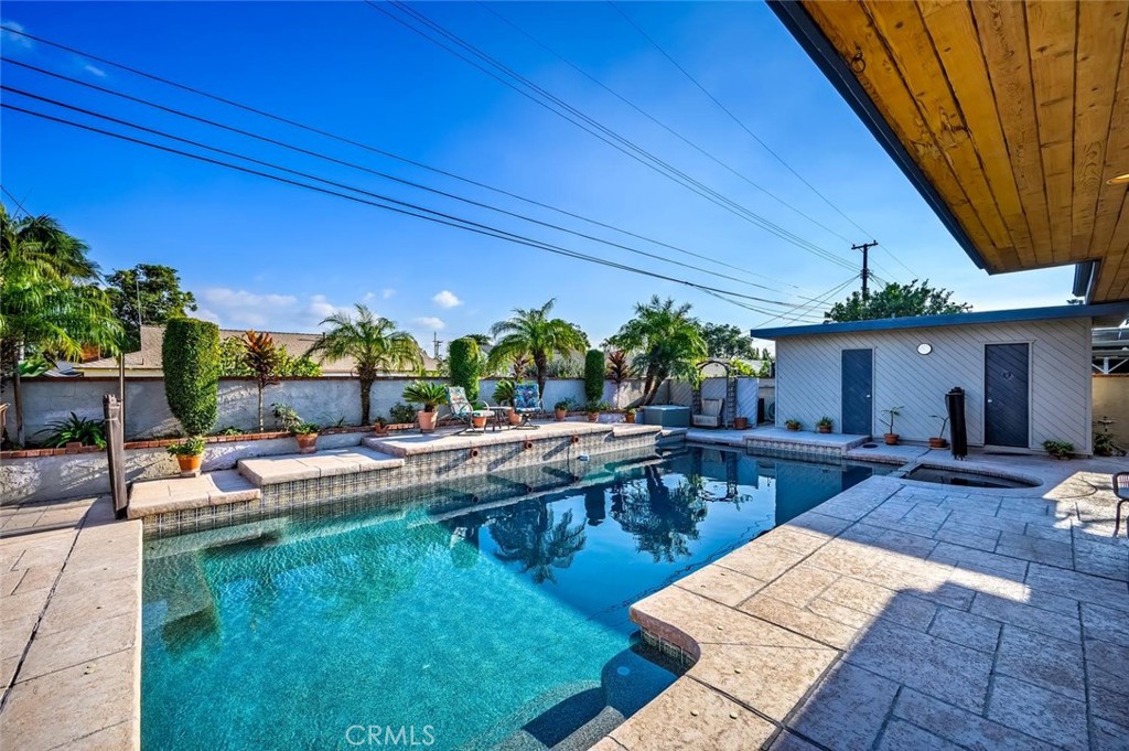 main property photo 54