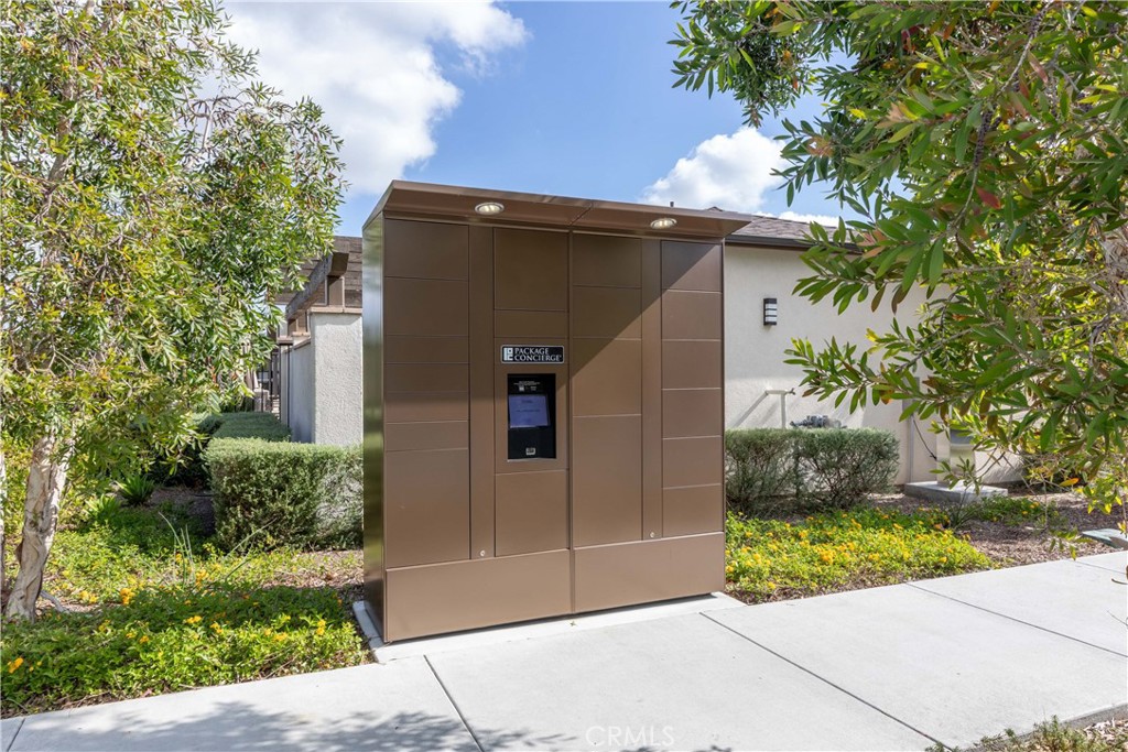 main property photo 59