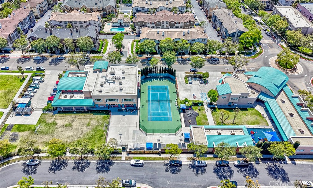 main property photo 40