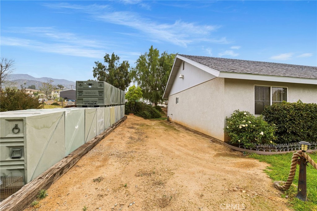 main property photo 61