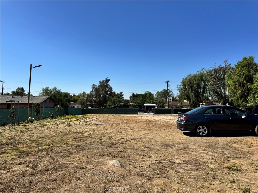 main property photo 7