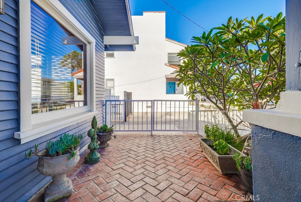 main property photo 54