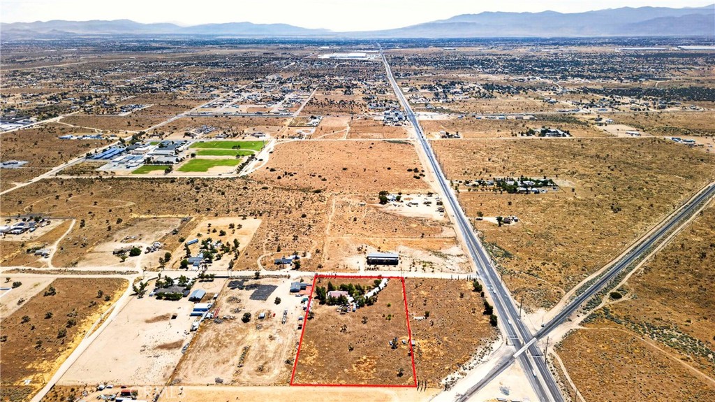 main property photo 7