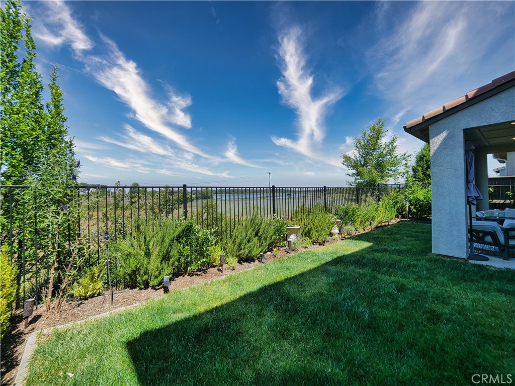 main property photo 50
