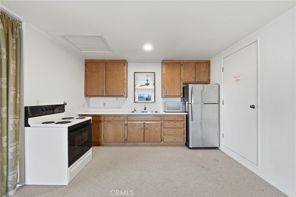 main property photo 61