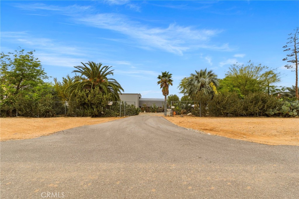 main property photo 12