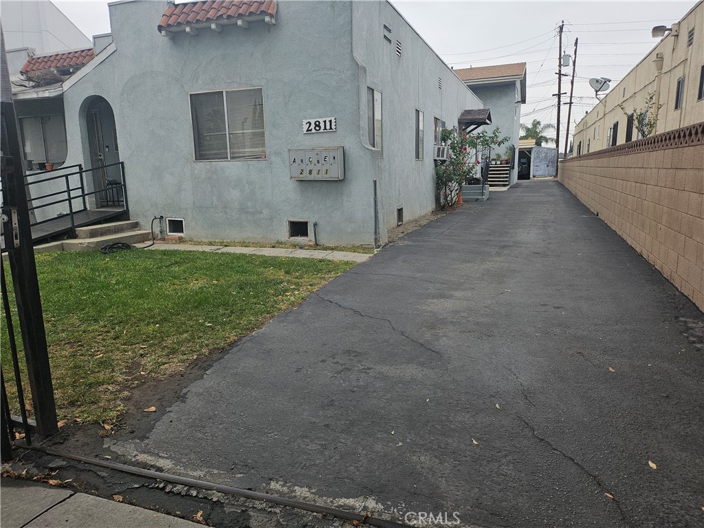 main property photo 7