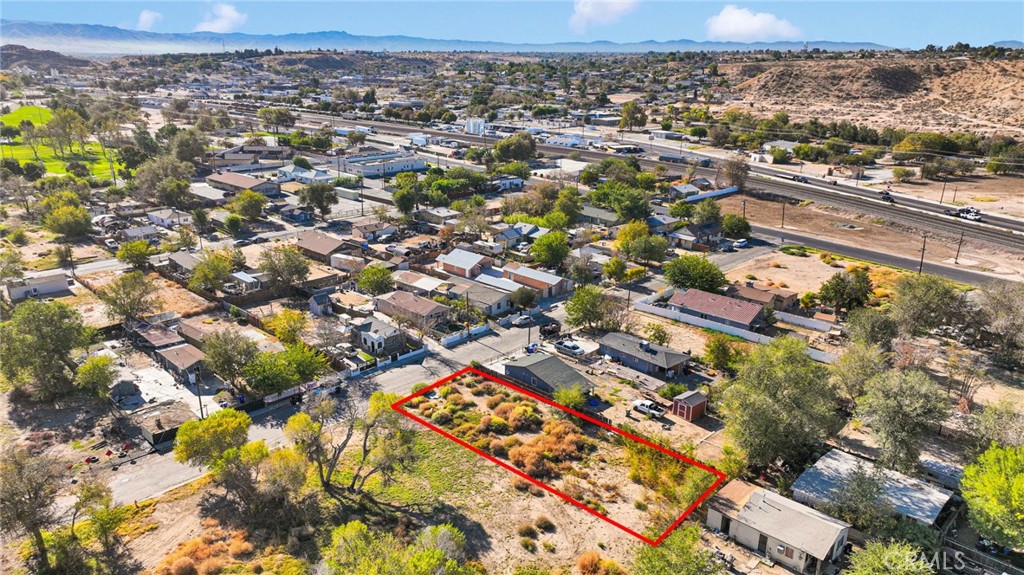 main property photo 7