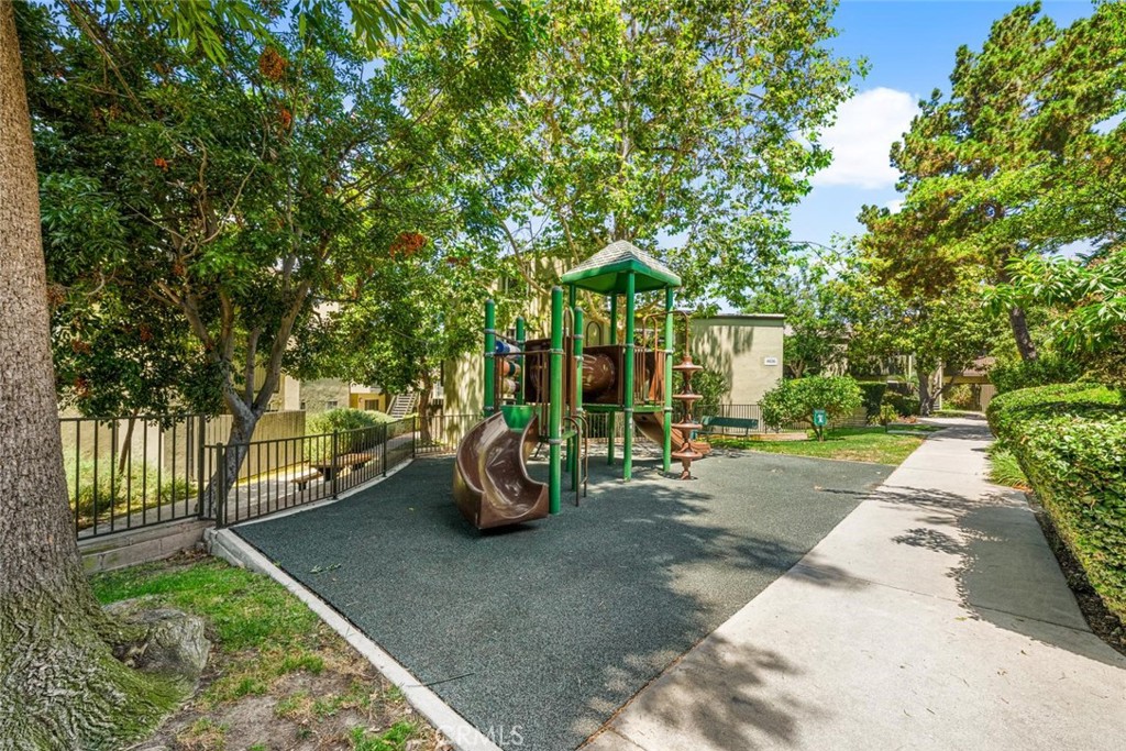 main property photo 67
