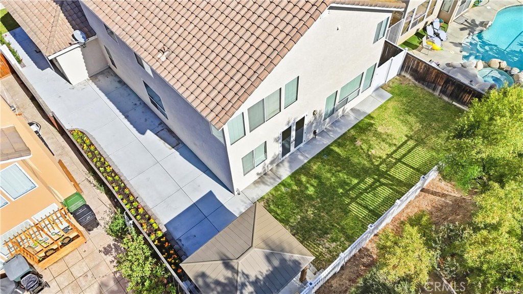 main property photo 45