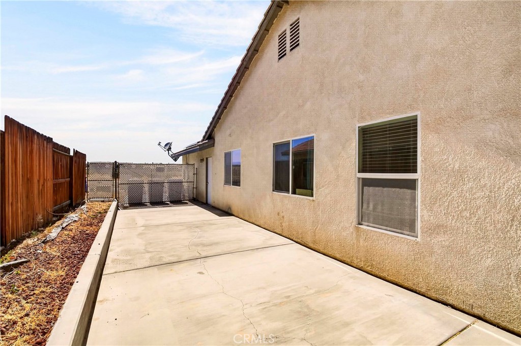 main property photo 45