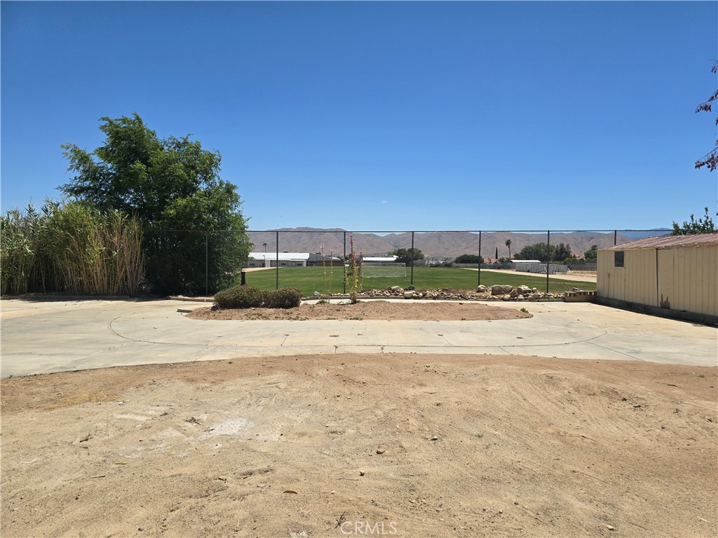 main property photo 4