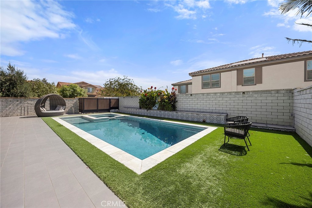 main property photo 68