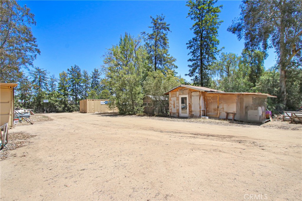 main property photo 20