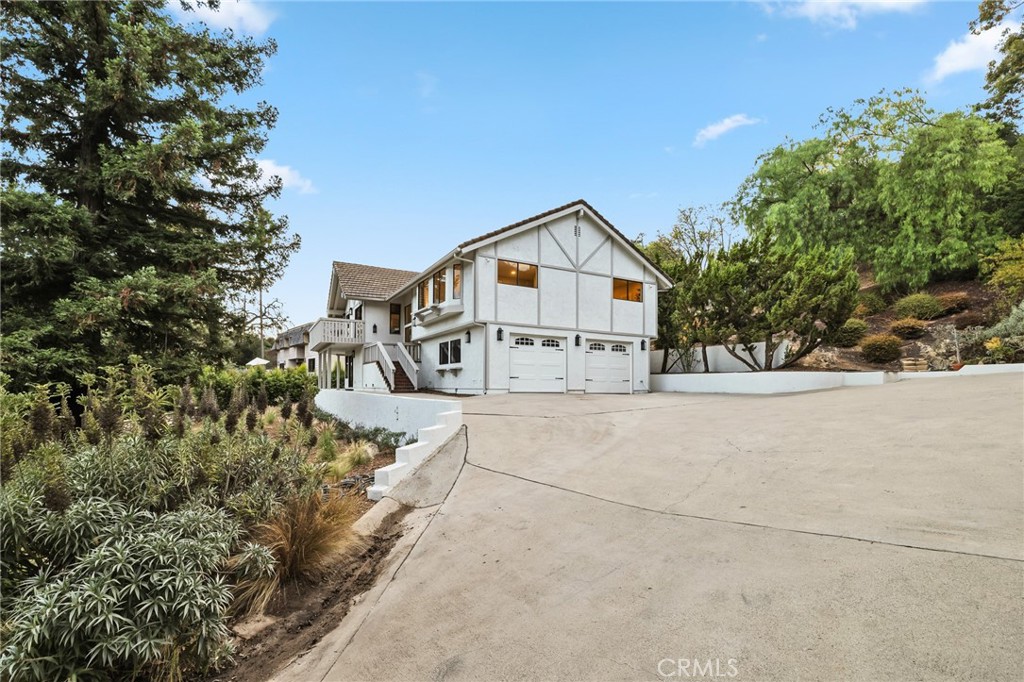 main property photo 59