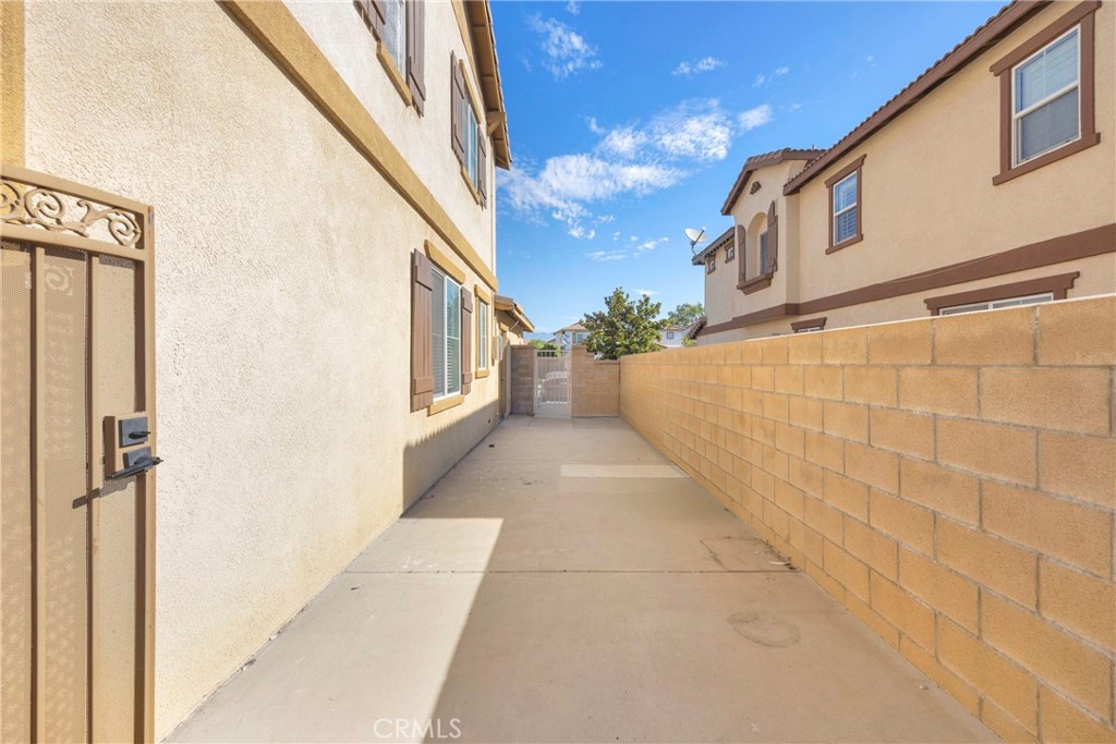 main property photo 47