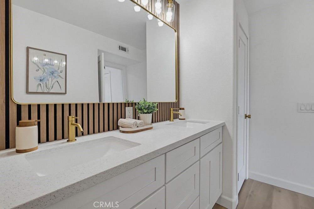 main property photo 66
