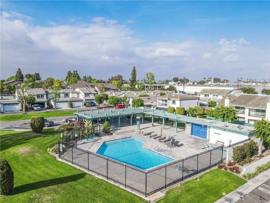 main property photo 60