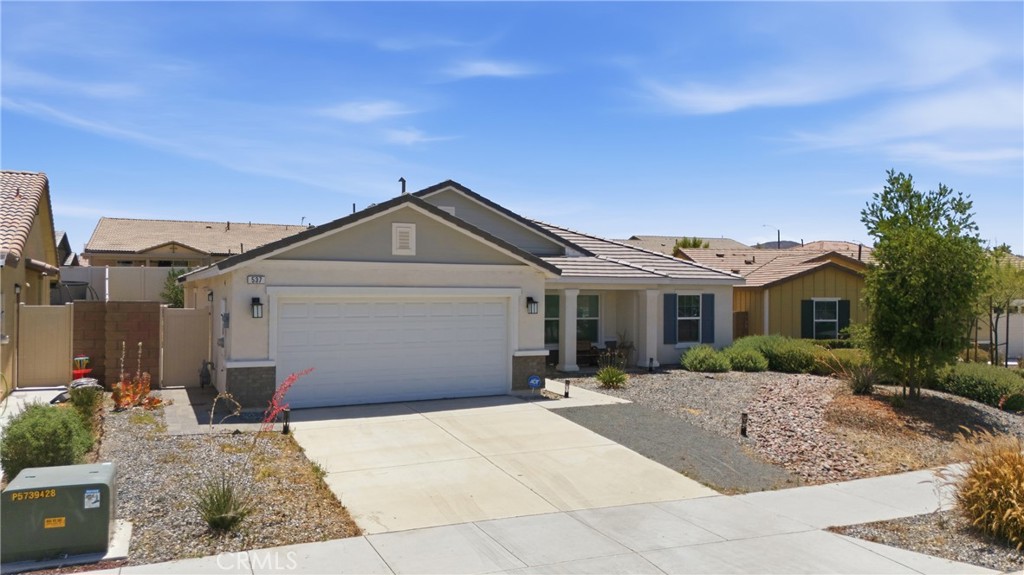 main property photo 3