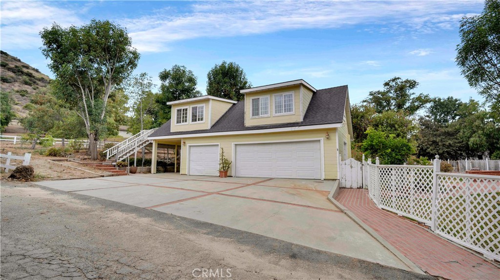 main property photo 47