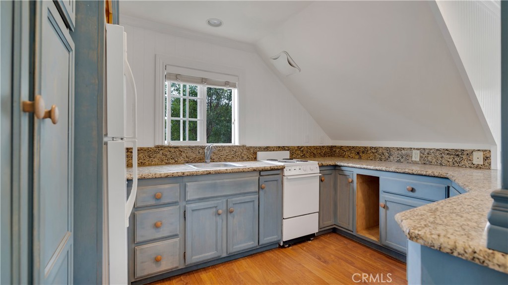 main property photo 62