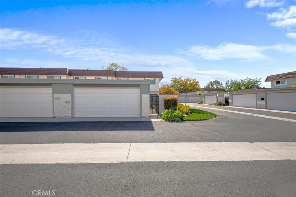 main property photo 60