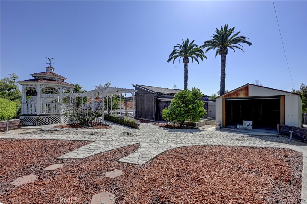 main property photo 35