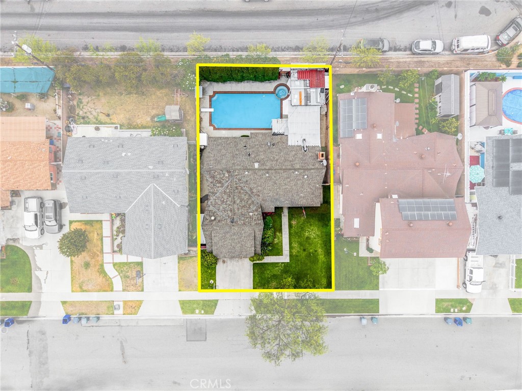 main property photo 11